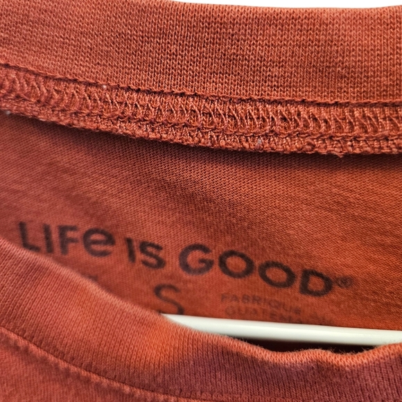 Life Is Good Dining Out Graphic Man Dog Camp Tshirt - Picture 3 of 5